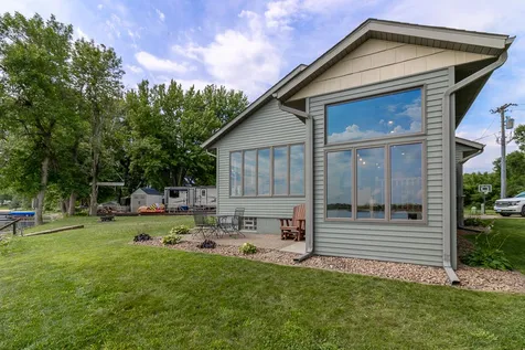24095 Blue Marina Road Cleveland MN 56017