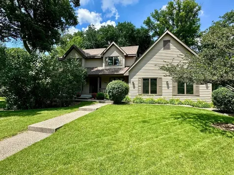 9881 170th Street W Lakeville MN 55044