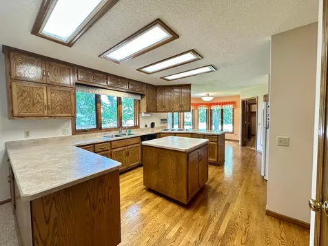 9881 170th Street W Lakeville MN 55044