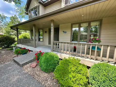 9881 170th Street W Lakeville MN 55044