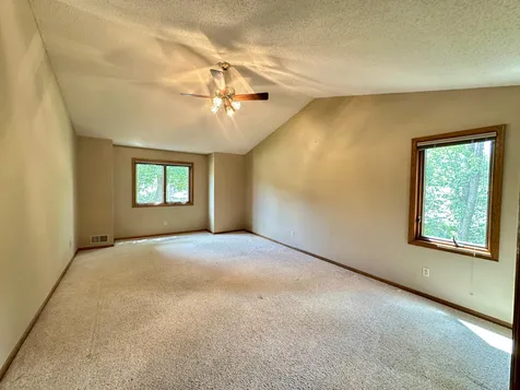 9881 170th Street W Lakeville MN 55044