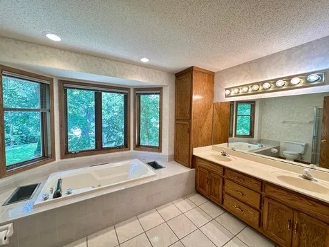9881 170th Street W Lakeville MN 55044