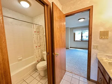 9881 170th Street W Lakeville MN 55044