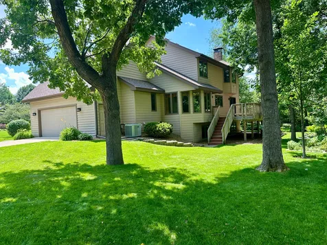 9881 170th Street W Lakeville MN 55044