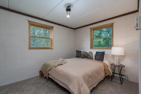 18648 568th Avenue Mankato MN 56001