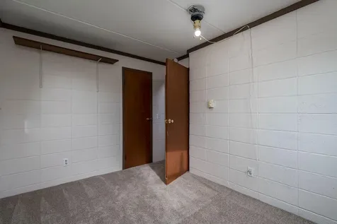 18648 568th Avenue Mankato MN 56001
