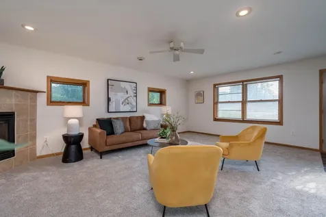 18648 568th Avenue Mankato MN 56001