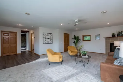 18648 568th Avenue Mankato MN 56001