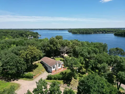 16064 62nd Street NW South Haven MN 55382