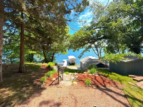 16064 62nd Street NW South Haven MN 55382