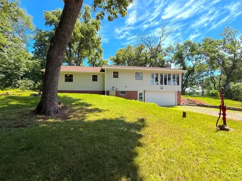 16064 62nd Street NW South Haven MN 55382