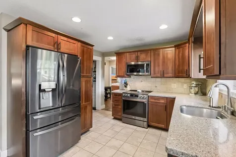 1165 Josephine Road Roseville MN 55113