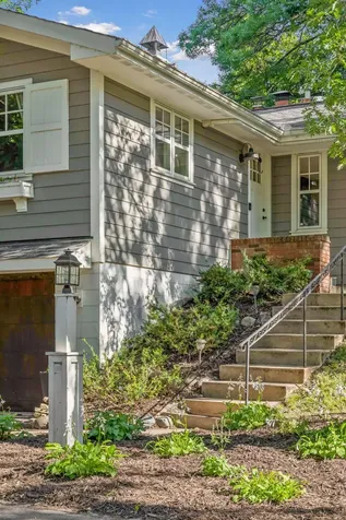 1165 Josephine Road Roseville MN 55113