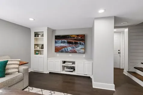 1165 Josephine Road Roseville MN 55113