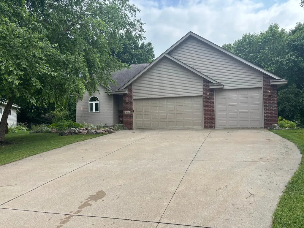 856 Bridle Creek Lane Jordan MN 55352