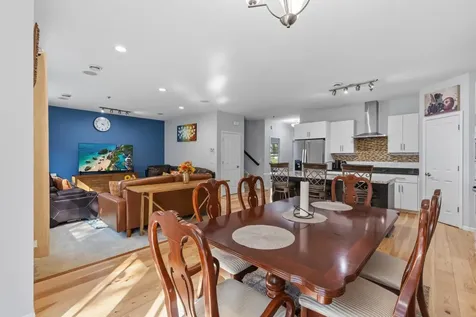 5144 Parker Circle Robbinsdale MN 55422