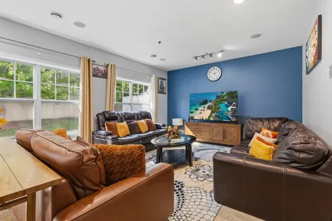 5144 Parker Circle Robbinsdale MN 55422