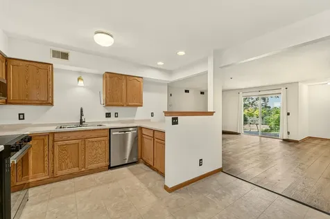1919 Deerhaven Lane NE Rochester MN 55906