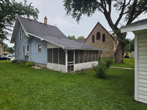 215 W Jessie Street Rushford MN 55971