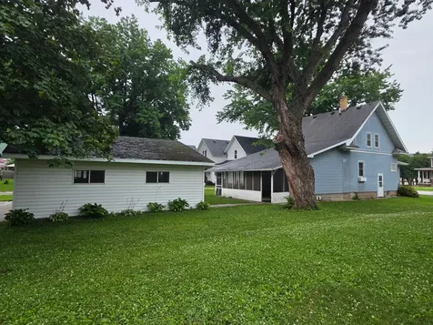 215 W Jessie Street Rushford MN 55971