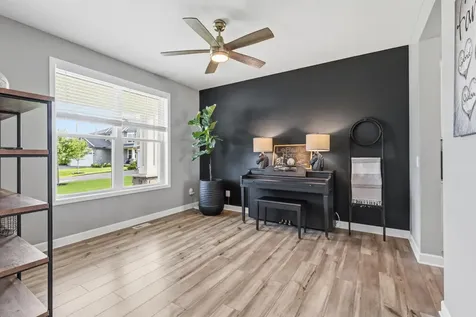 20481 Ginger Court Lakeville MN 55044