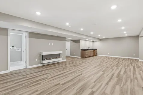 20481 Ginger Court Lakeville MN 55044