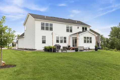 20481 Ginger Court Lakeville MN 55044