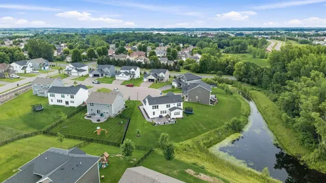 20481 Ginger Court Lakeville MN 55044