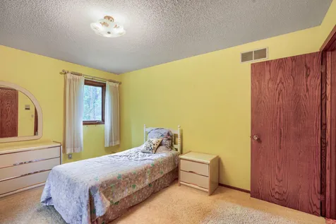 13151 Highway 13 S Savage MN 55378