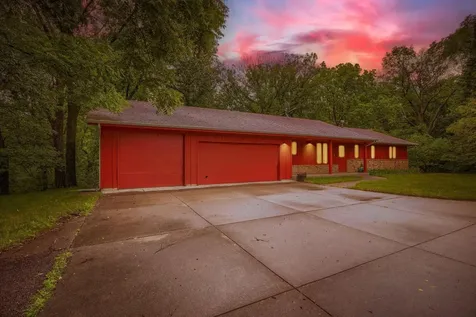 13151 Highway 13 S Savage MN 55378