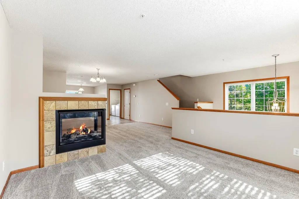 880 Ledgestone Drive Mahtomedi MN 55115