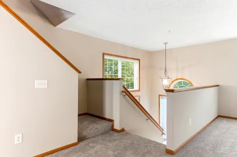 880 Ledgestone Drive Mahtomedi MN 55115