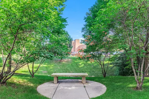 880 Ledgestone Drive Mahtomedi MN 55115