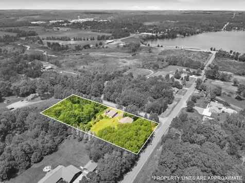 2449 150th Street Luck WI 54853