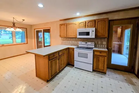 1120 8th Avenue SW Pipestone MN 56164