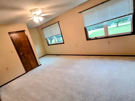 1120 8th Avenue SW Pipestone MN 56164