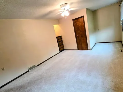 1120 8th Avenue SW Pipestone MN 56164