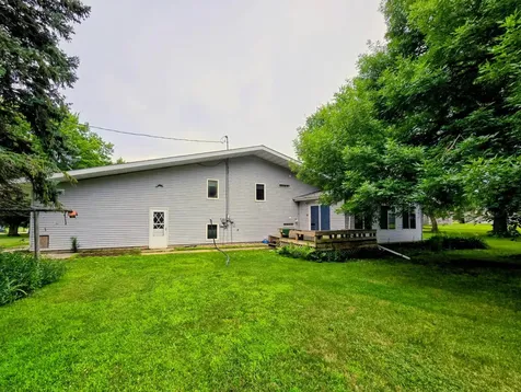 1120 8th Avenue SW Pipestone MN 56164