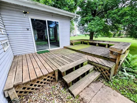 1120 8th Avenue SW Pipestone MN 56164