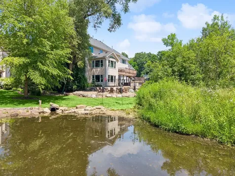 2012 Pine Ridge Drive West Saint Paul MN 55118