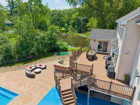 2012 Pine Ridge Drive West Saint Paul MN 55118