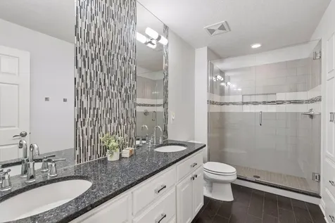 2012 Pine Ridge Drive West Saint Paul MN 55118