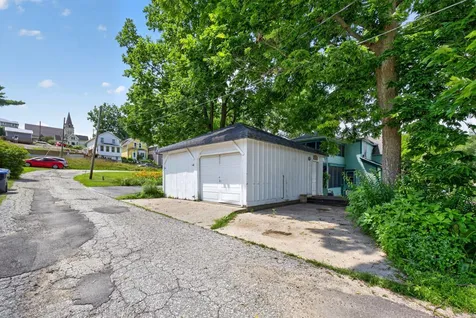 105 Kenilworth Avenue N Lanesboro MN 55949