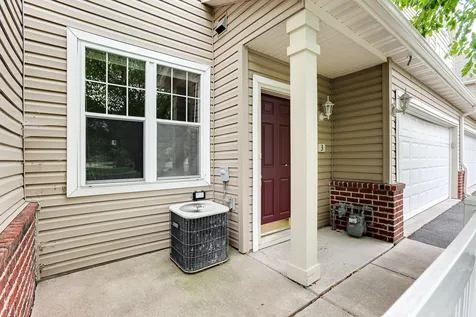 5040 Holly Lane N Plymouth MN 55446