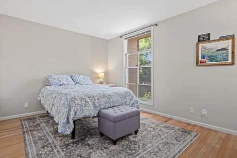 6487 Barrie Road Edina MN 55435