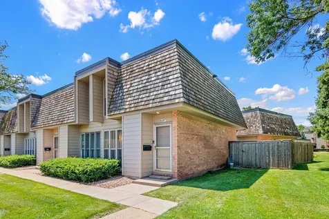 6487 Barrie Road Edina MN 55435