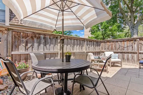 6487 Barrie Road Edina MN 55435