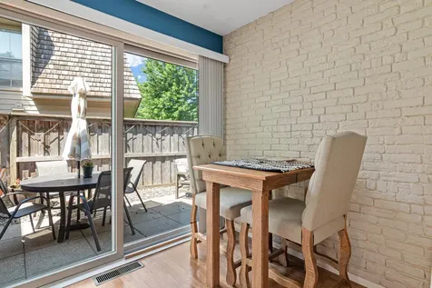 6487 Barrie Road Edina MN 55435