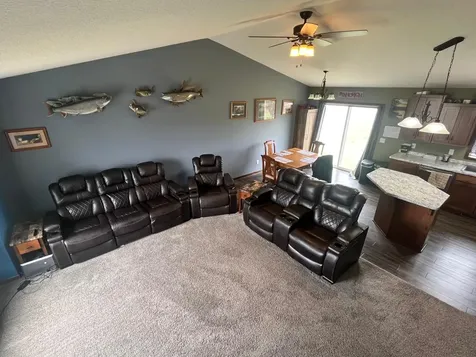 11198 27th Avenue SE Becker MN 55308