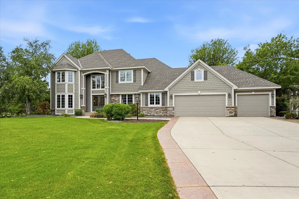9743 Wellington Lane Woodbury MN 55125